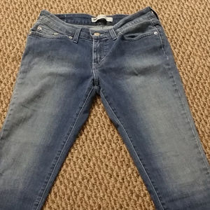 Levi's 535 Skinny Medium Blue Stonewash Size 9 M